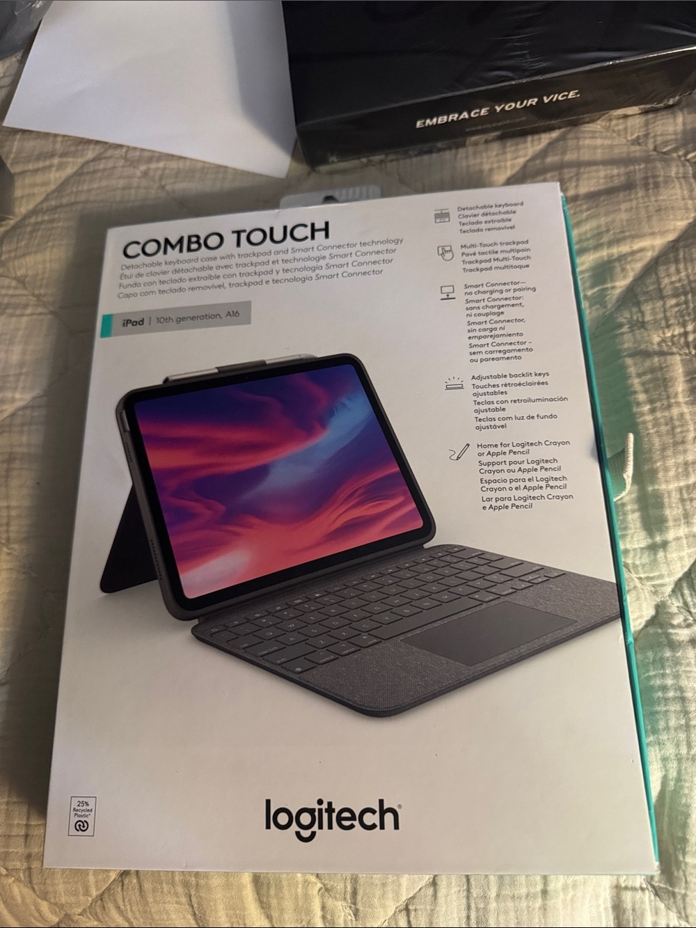 Logitech Combo Touch Detachable Keyboard Case - Black